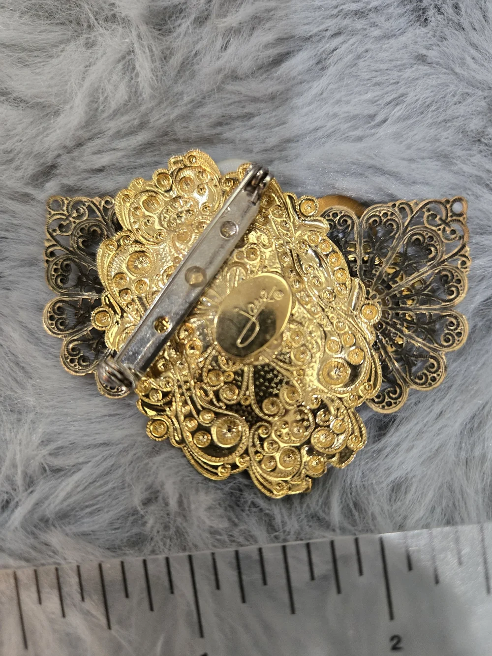 Gold Filigree Pearl & Crystal Brooch - Gold Tone